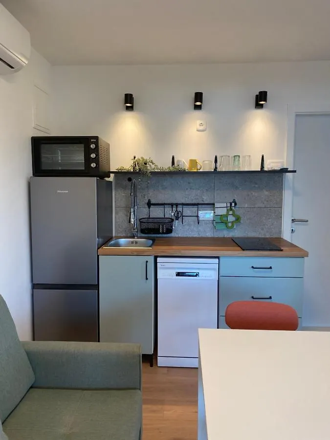 Tiny Home K1 And K2 Turanj 0*,